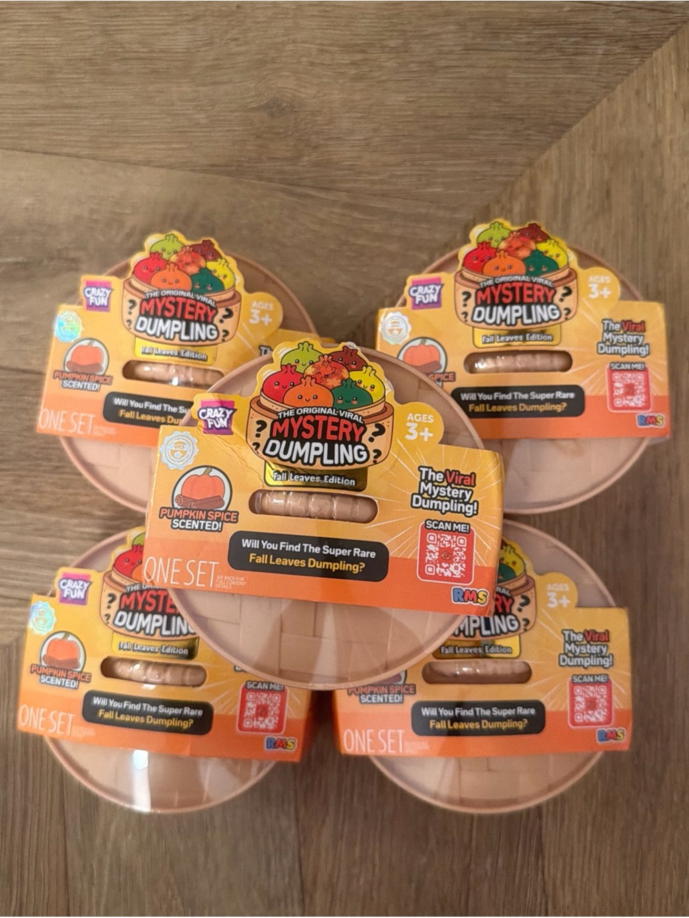 Crazy Fun Mystery Dumpling Fall Leaves Edition Pumpkin Spice Scented